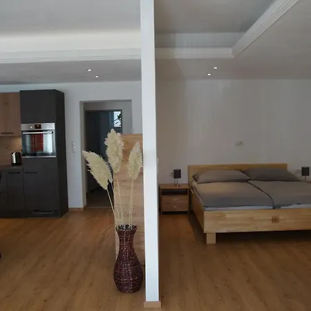 Konukevi Haus Schoen Weberhof Kirchbichl