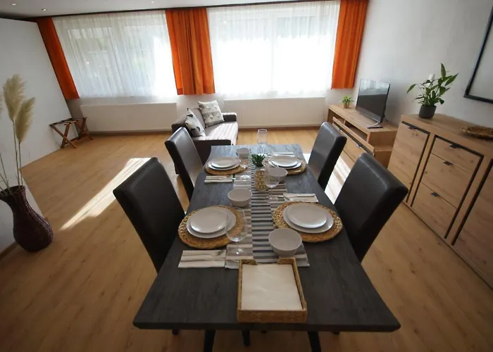 Haus Schoen Weberhof Pensjonat Kirchbichl